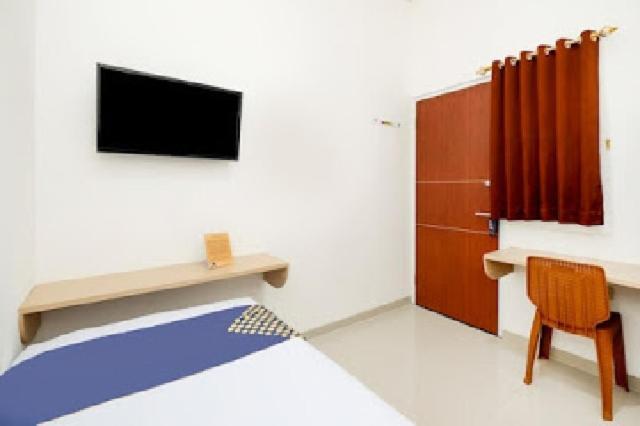 Spot On 2026 Arta Residence Semarang Esterno foto