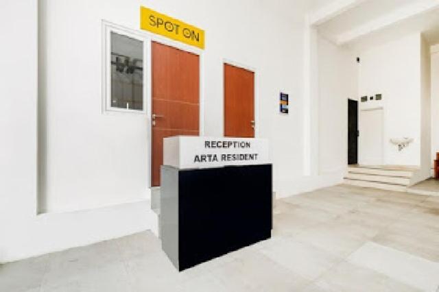 Spot On 2026 Arta Residence Semarang Esterno foto