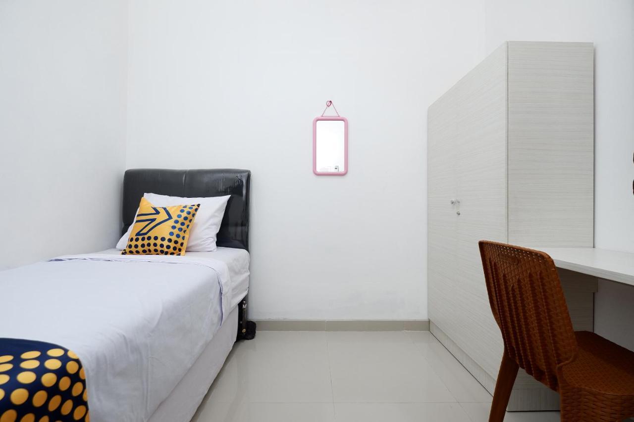 Spot On 2026 Arta Residence Semarang Esterno foto